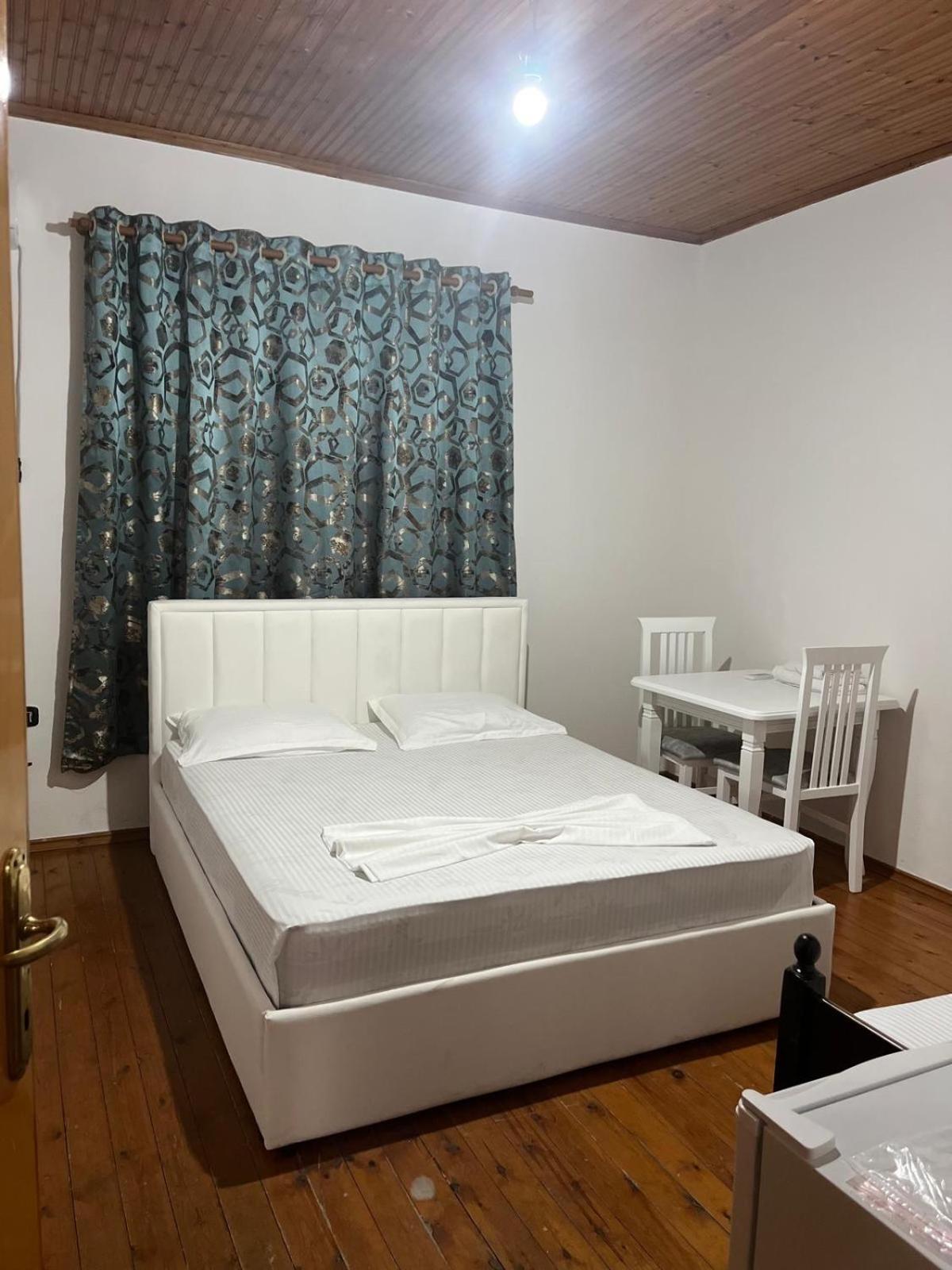 Cozy Little Holiday House Shkodër Екстериор снимка
